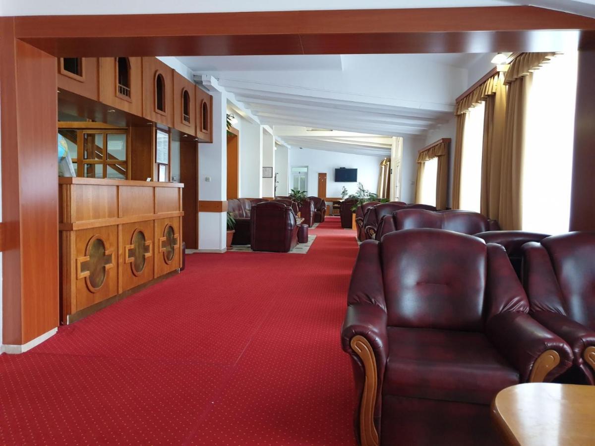Hotel Mirni Kutak Otocac Luaran gambar